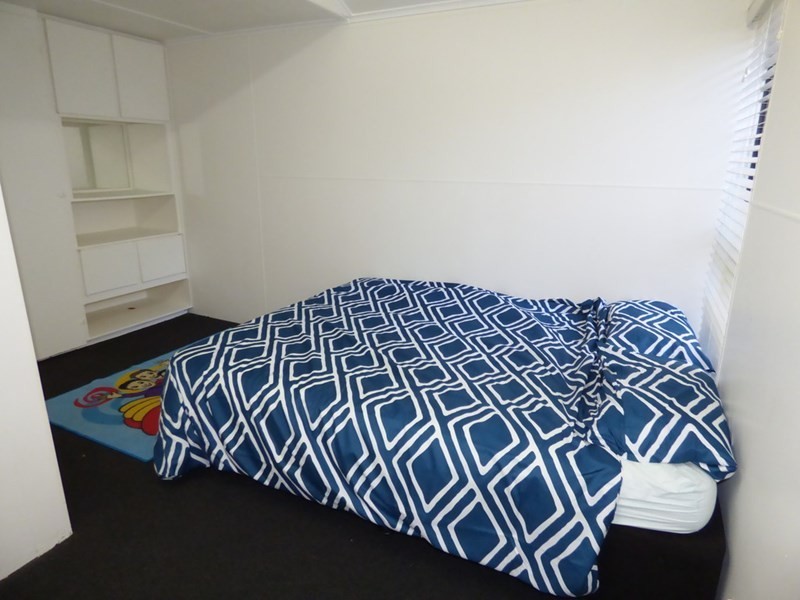 188 Victoria Street, St George QLD 4487