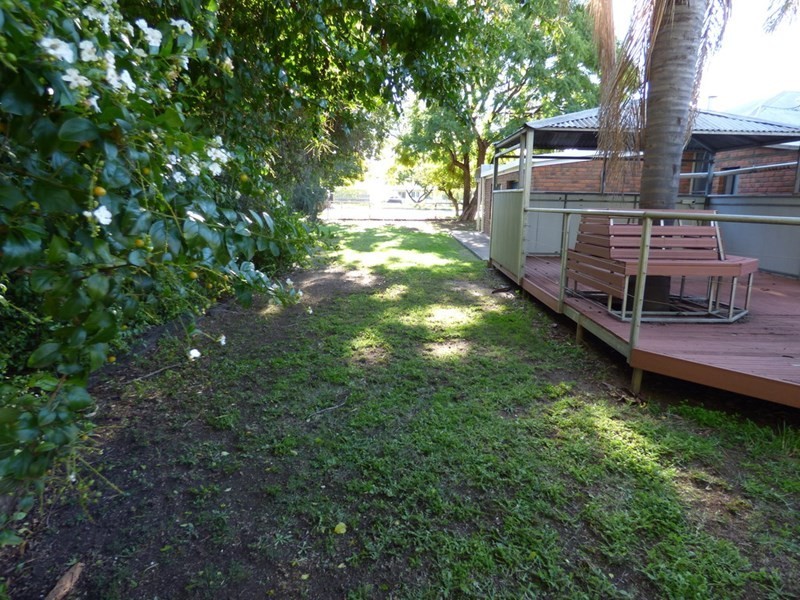 188 Victoria Street, St George QLD 4487