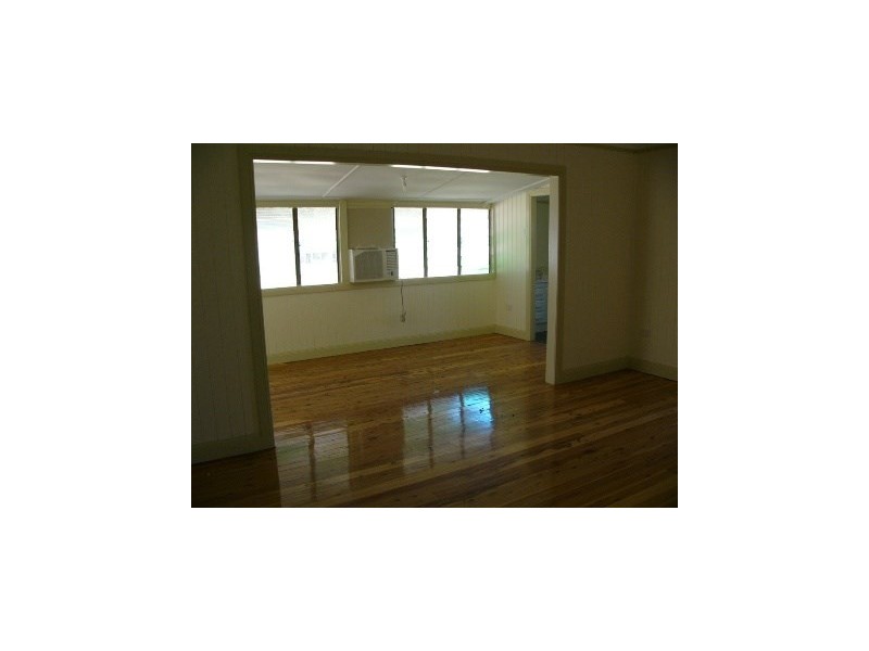 98 Alfred Street, St George QLD 4487