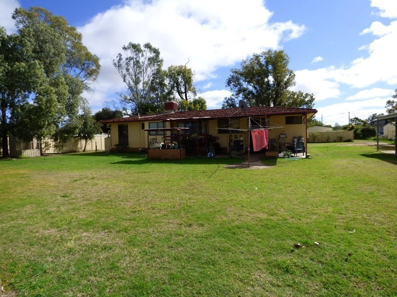 84 Alfred Street, St George QLD 4487