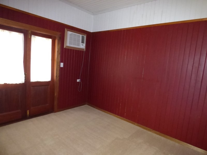 180 Victoria Street, St George QLD 4487