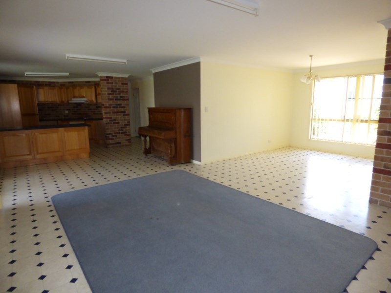 14 Howe Street, St George QLD 4487