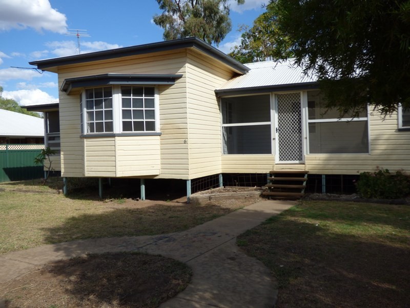 6 Wattle Drive, St George QLD 4487