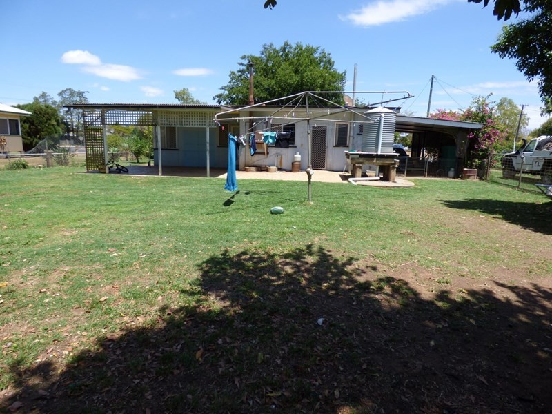31 Church Street, St George QLD 4487