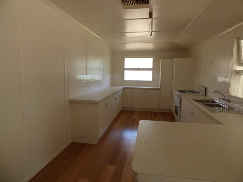 53 Grey Street, St George QLD 4487