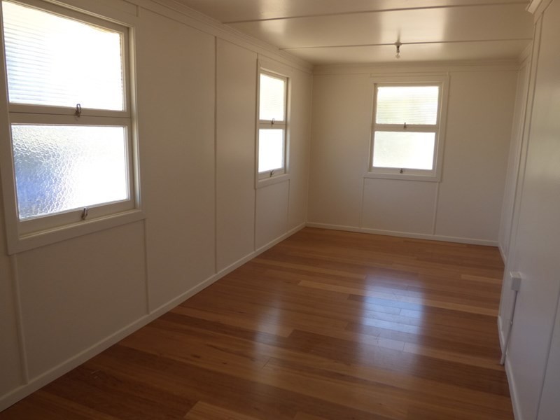 53 Grey Street, St George QLD 4487