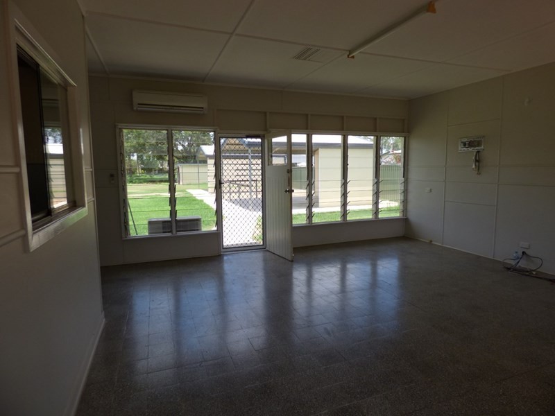 54 St Georges Terrace, St George QLD 4487