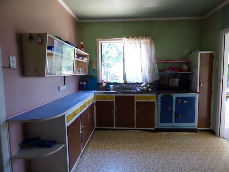 31 Church Street, St George QLD 4487