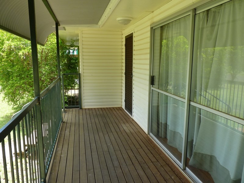 42 Alfred Street, St George QLD 4487