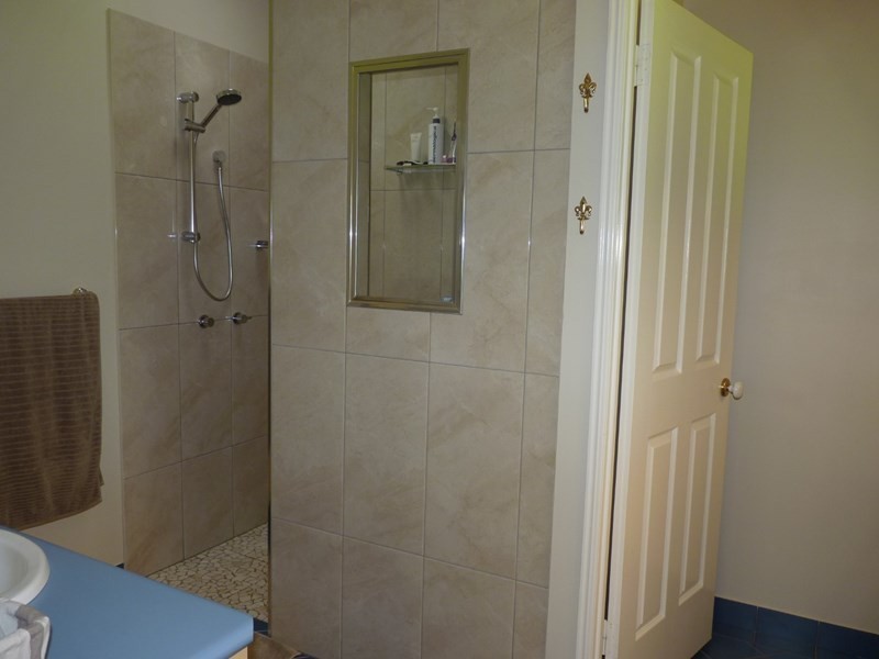 12 JE Kelly Road, St George QLD 4487