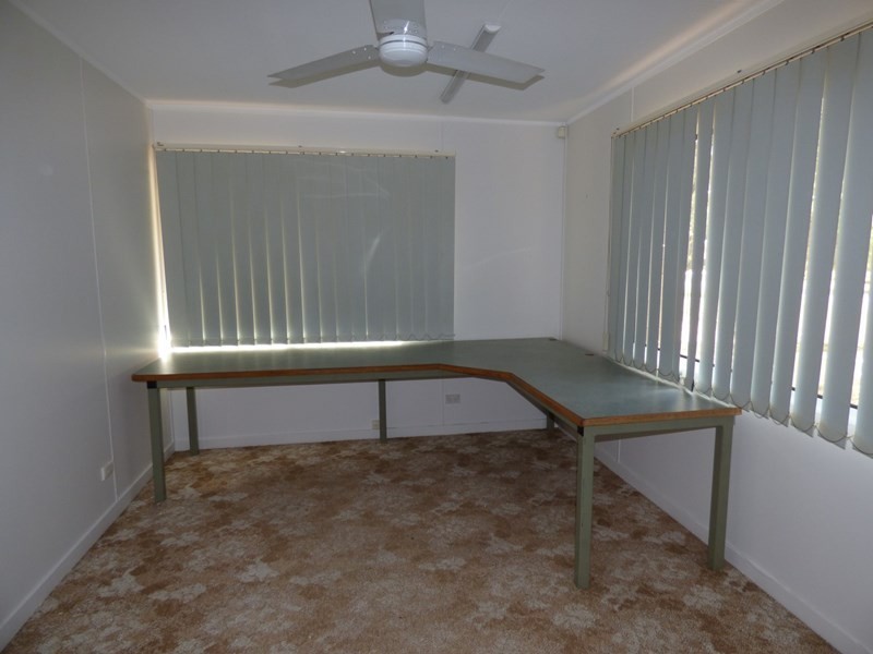 62-64 Murchison Stret, St George QLD 4487