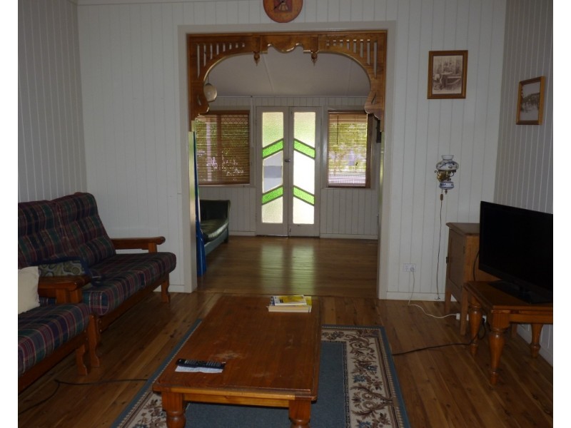 164 VICTORIA Street, St George QLD 4487