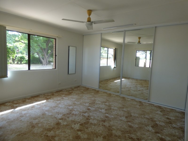 62-64 Murchison Street, St George QLD 4487
