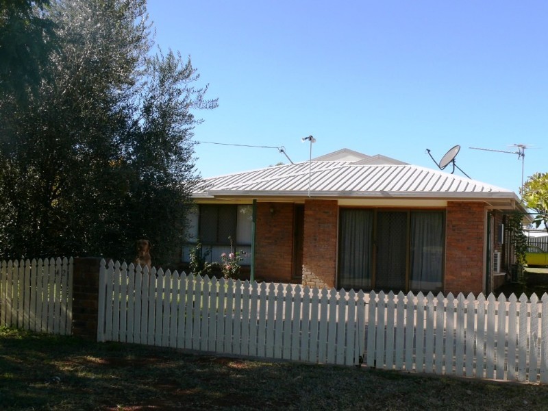 40-42 Marie Street, St George QLD 4487