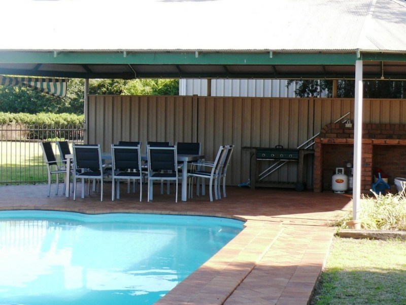 40-42 Marie Street, St George QLD 4487