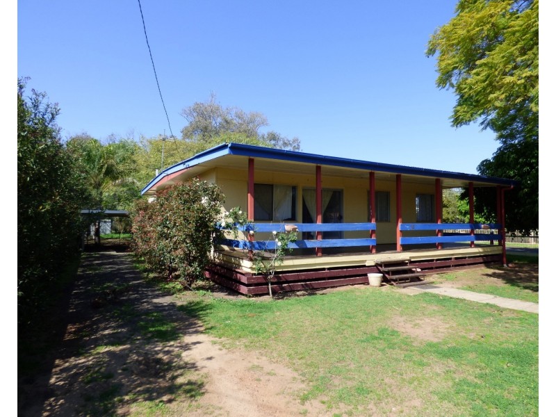 10 Alfred Street, St George QLD 4487