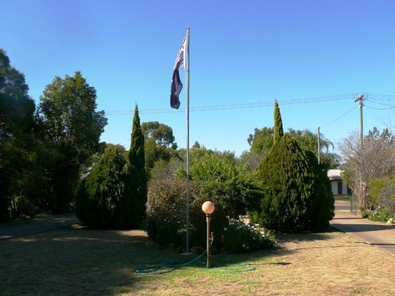 9 Philip Street, St George QLD 4487