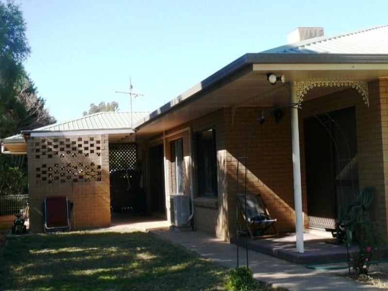 9 Philip Street, St George QLD 4487