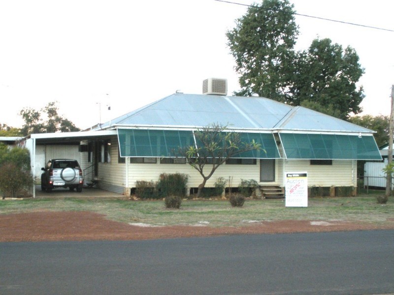 27 Kenny Lane, St George QLD 4487