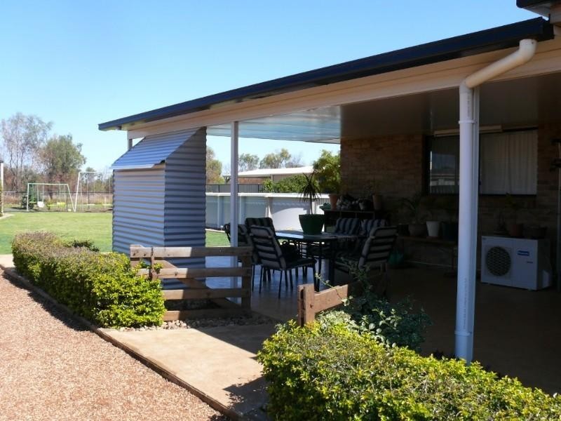 20 Taylor Street, St George QLD 4487