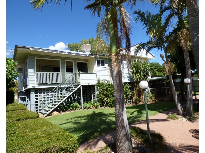 102 ST GEORGES Terrace, St George QLD 4487