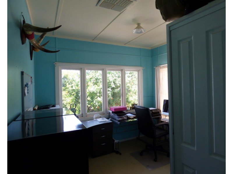 102 ST GEORGES Terrace, St George QLD 4487