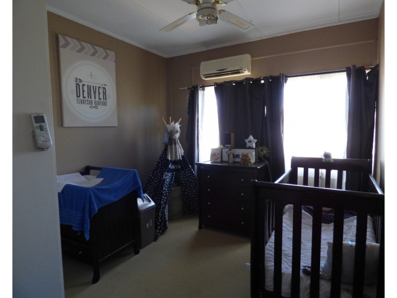 102 ST GEORGES Terrace, St George QLD 4487