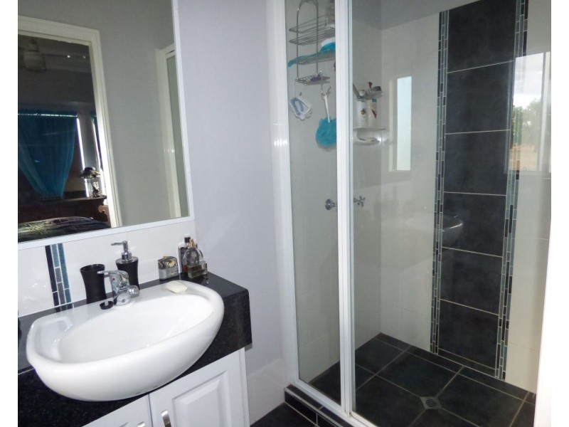 12166 CARNARVON Highway, St George QLD 4487