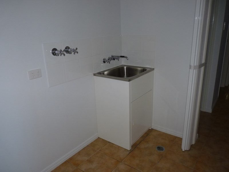 281-283 ALFRED Street, St George QLD 4487