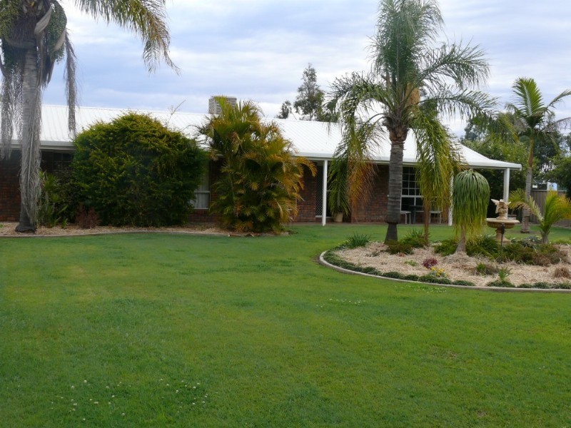 72 Barlee Street, St George QLD 4487