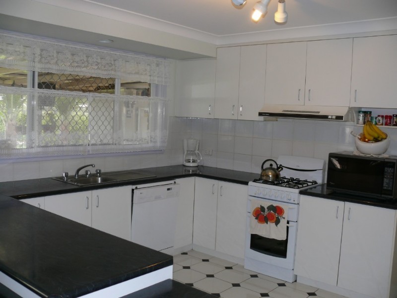 72 Barlee Street, St George QLD 4487