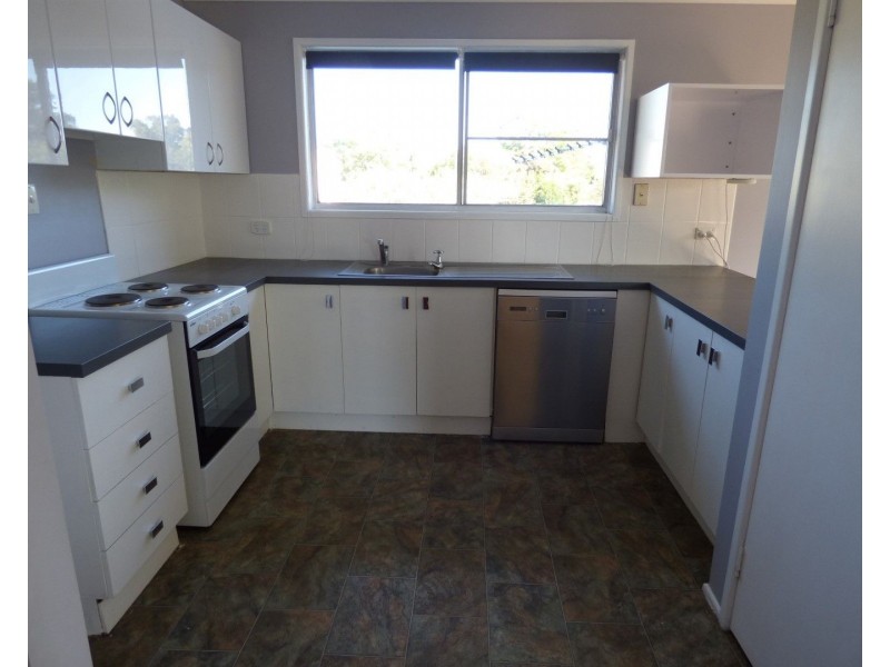 1 ALFRED Street, St George QLD 4487