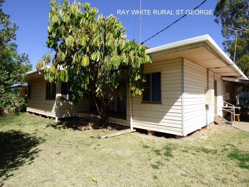 28 Roe Street, St George QLD 4487