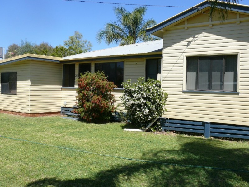 26 Church Street, St George QLD 4487