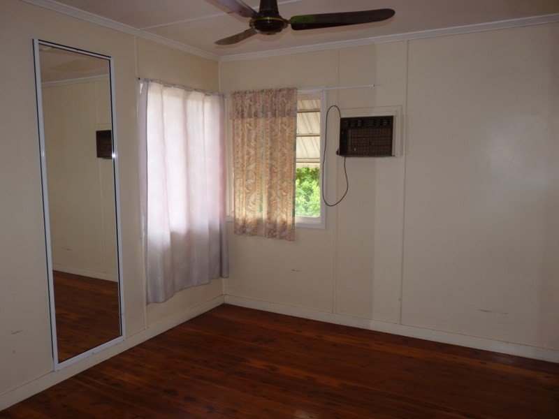 15 Margaret Street, St George QLD 4487