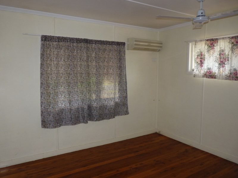 15 Margaret Street, St George QLD 4487