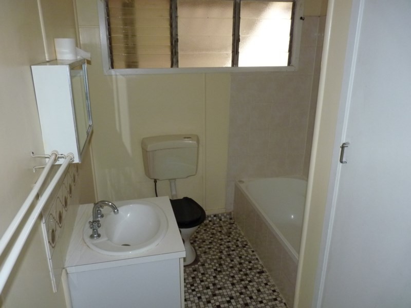 15 Margaret Street, St George QLD 4487