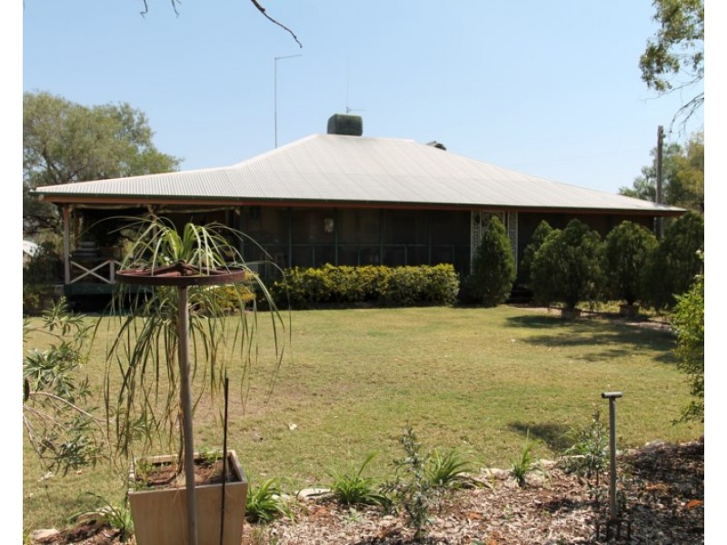 410 Booligar Road, Dirranbandi QLD 4486