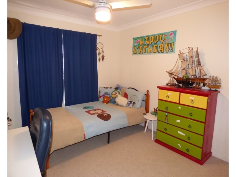 15 Taylor Street, St George QLD 4487