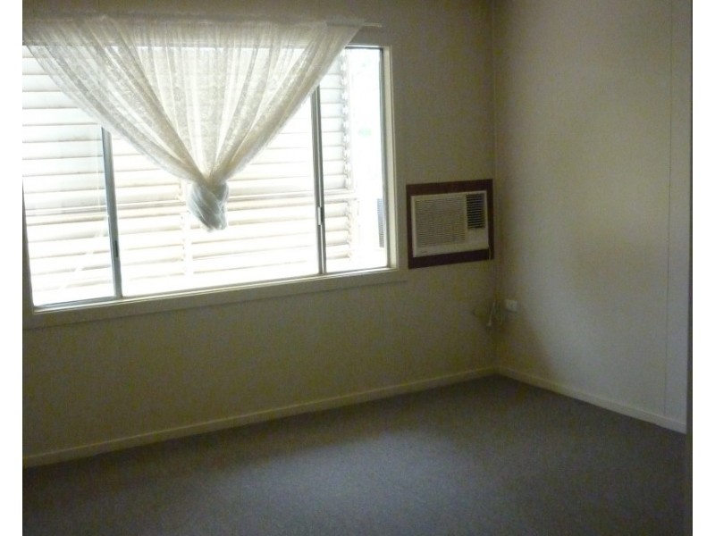 18 Andrew Street, St George QLD 4487