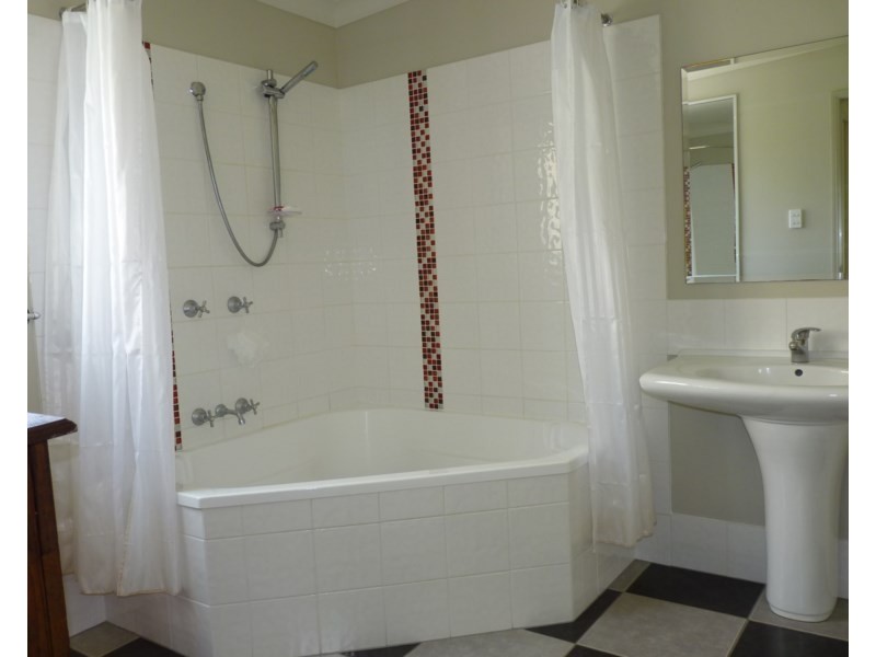 70 Scott Street, St George QLD 4487