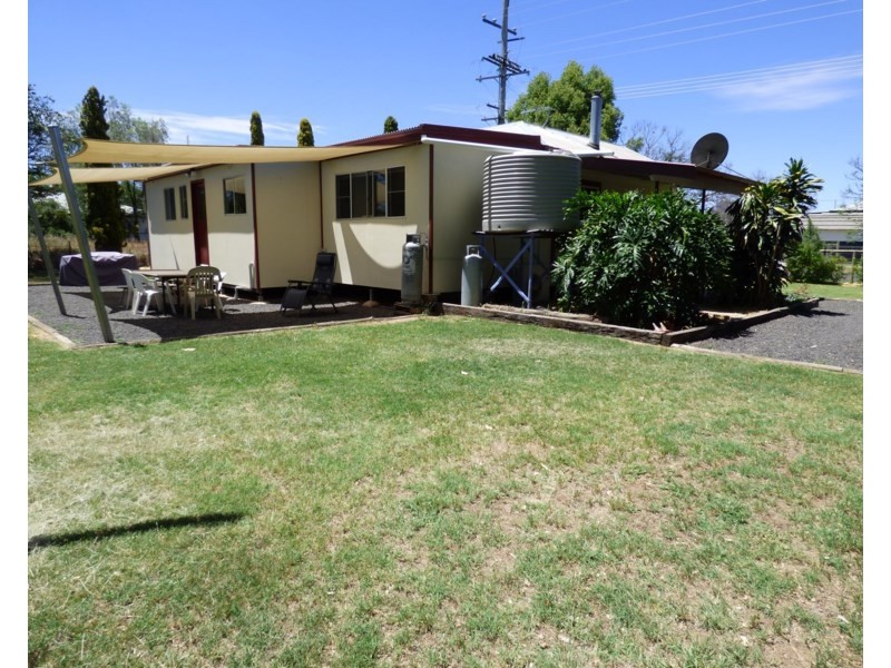 70 Scott Street, St George QLD 4487