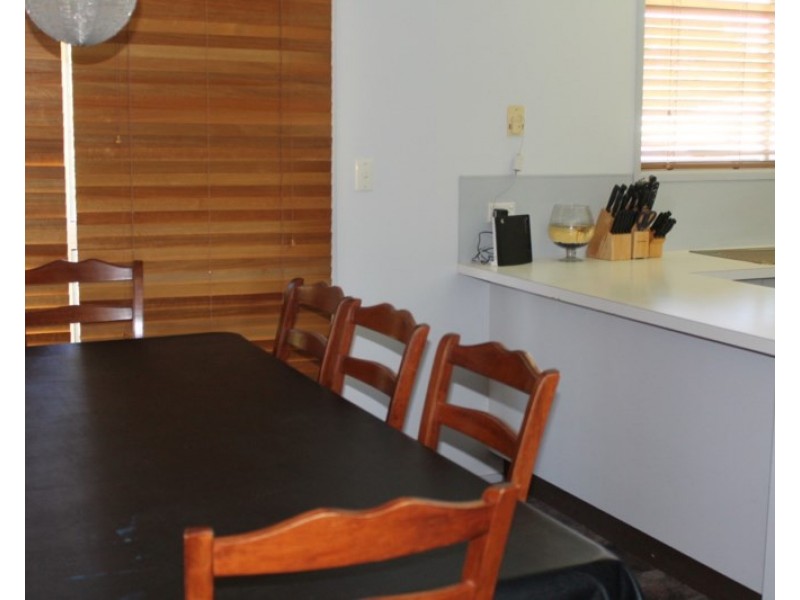 14 Elizabeth Street, St George QLD 4487