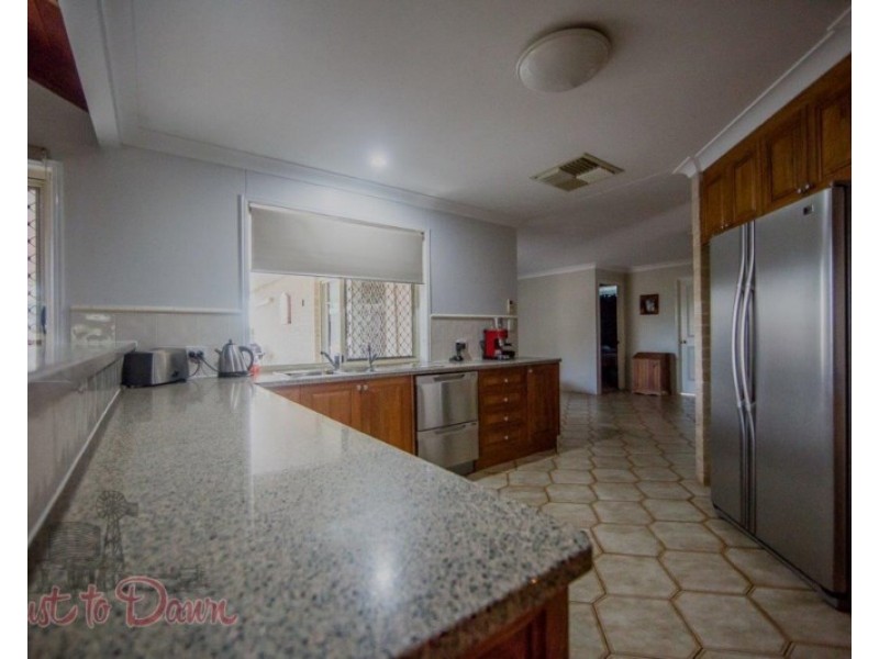 18 TAYLOR Street, St George QLD 4487