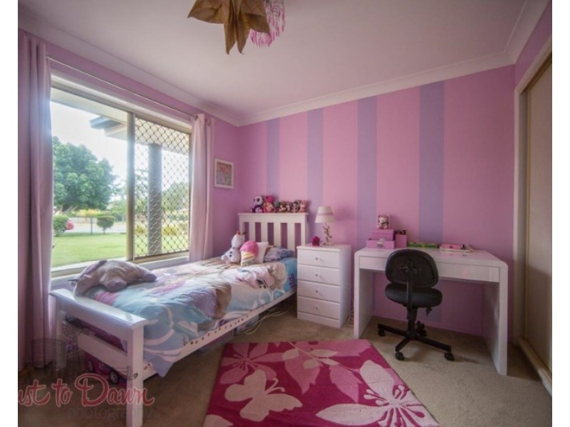 18 TAYLOR Street, St George QLD 4487