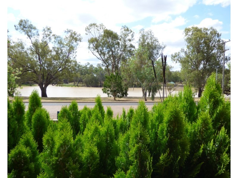 140 Saint Georges Terrace, St George QLD 4487