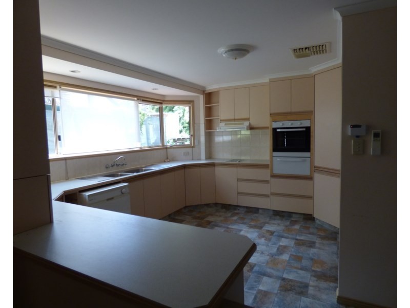 140 Saint Georges Terrace, St George QLD 4487