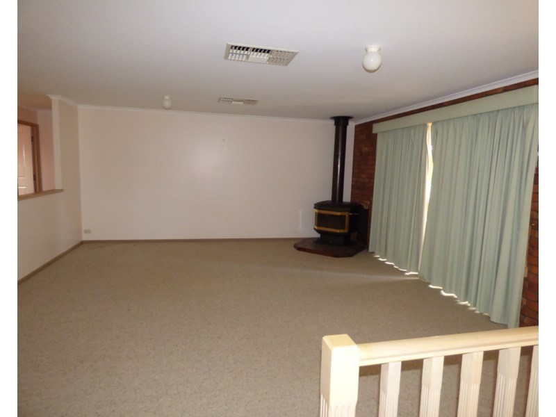 140 Saint Georges Terrace, St George QLD 4487