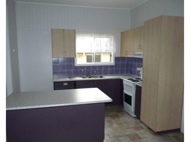 4 Hume Street, St George QLD 4487