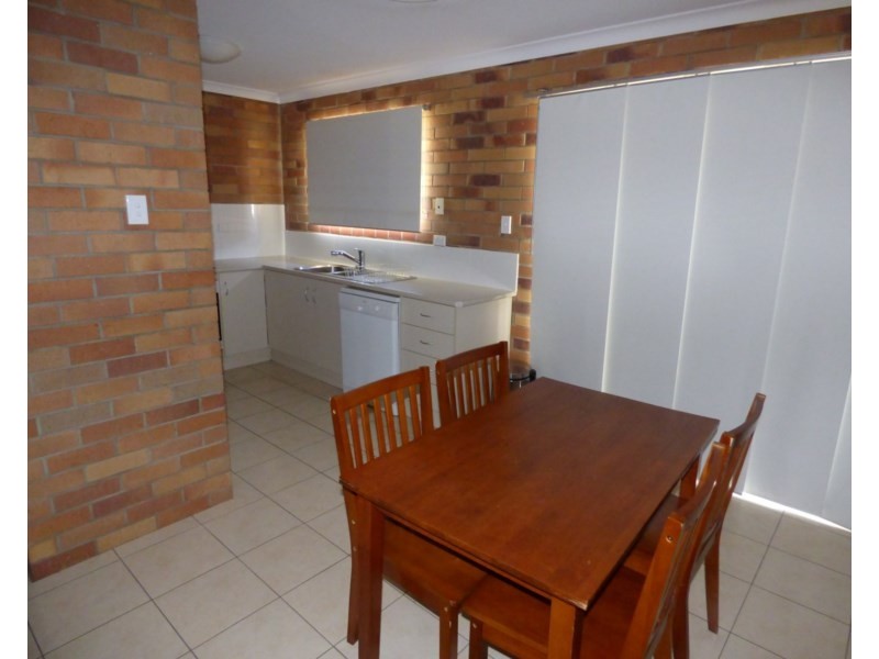 Unit 1, 2 Taylor Street, St George QLD 4487